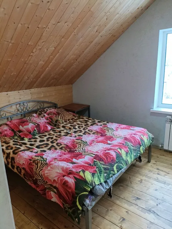 Уютный дом у озера