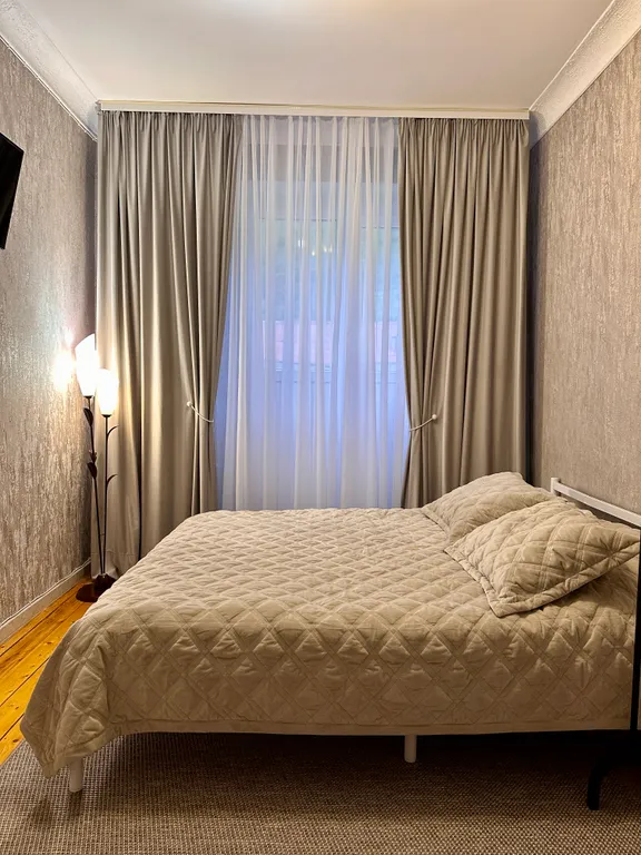 Уютная квартира в центре города с видом на горы