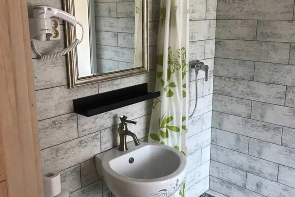 4-комнатная Квартира