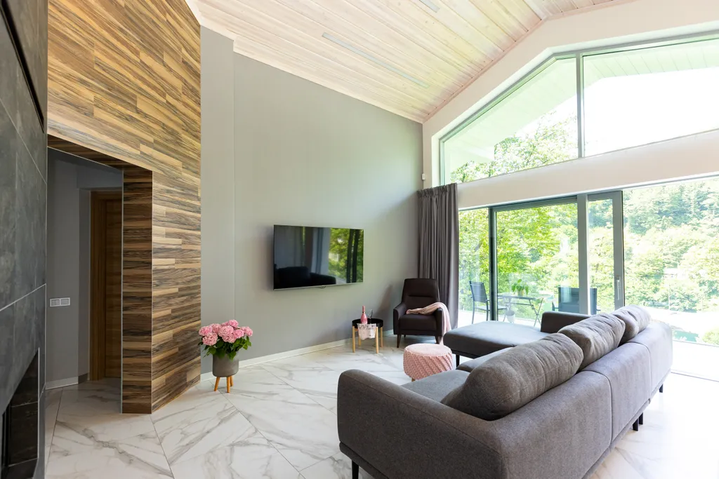 Квартира с 3 спальнями, камином с живым огнём и видом на горы