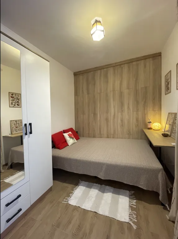 Касл руж - дом у Павловского парка