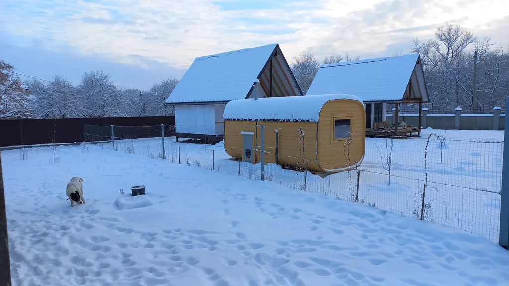 Коттедж 2-комнатный Дом — Перевалка