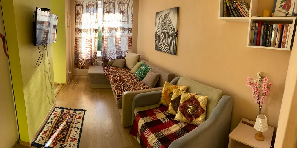 Уютная, отдельная студия