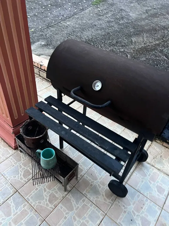 Уютный дом с 2 спальнями и BBQ в тихом месте рядом с пляжем Карон