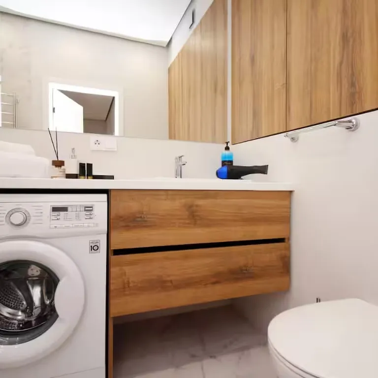 Современные апартаменты в центре города