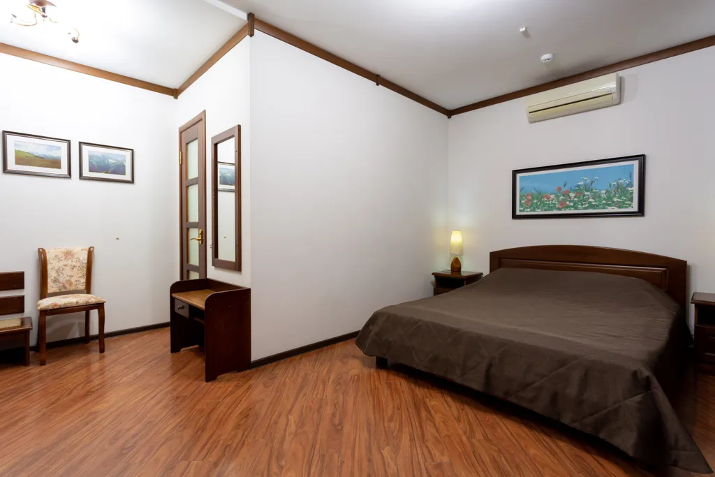 Дом с бассейном и баней для уединенного отдыха