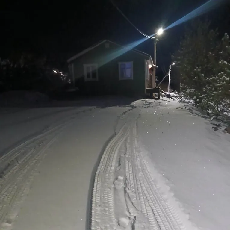 Домик на острове