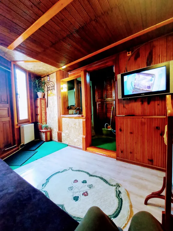 Уютный дизайнерский домик для отдыха