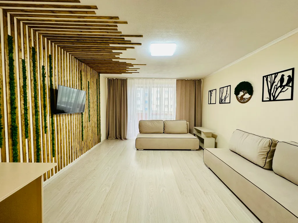 3-комнатная Квартира — аренда посуточно в Брянск