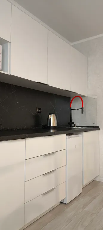 Уютная квартира-студия в новом доме с новой мебелью