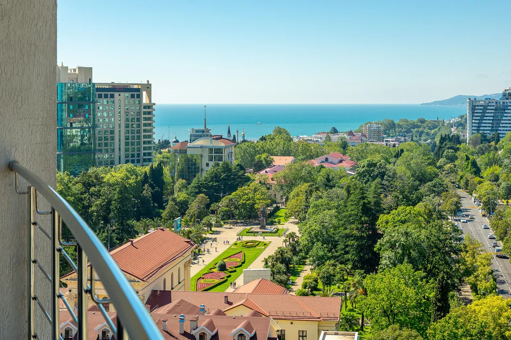 Апартамент с 2 спальнями и с 2 балконами