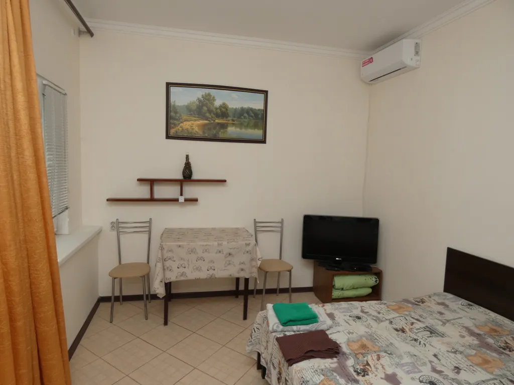 Квартира Апартамент с кухней — аренда посуточно в Евпатория