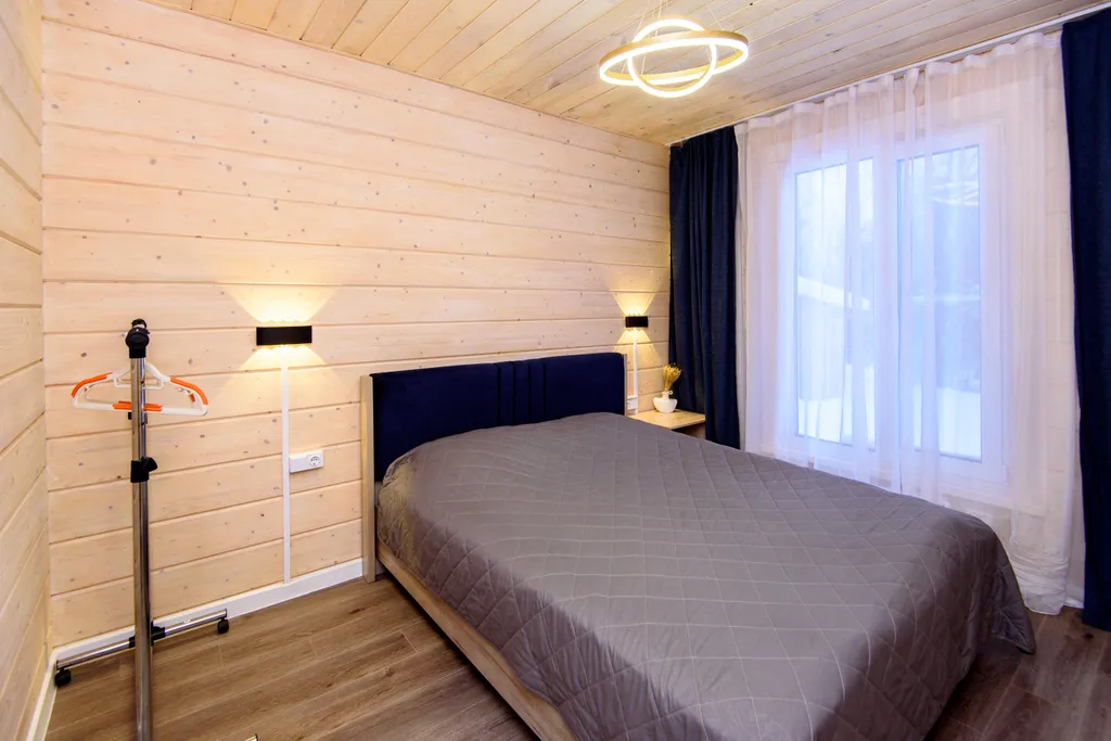 Уютный дом с сауной и чаном на берегу реки