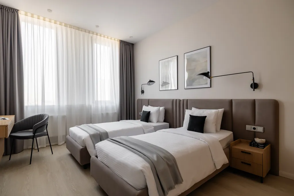 Квартира АПАРТАМЕНТЫ ТРЕХКОМНАТНЫЕ  'ХОУМ СИТИ', для 6 гостей — Москва