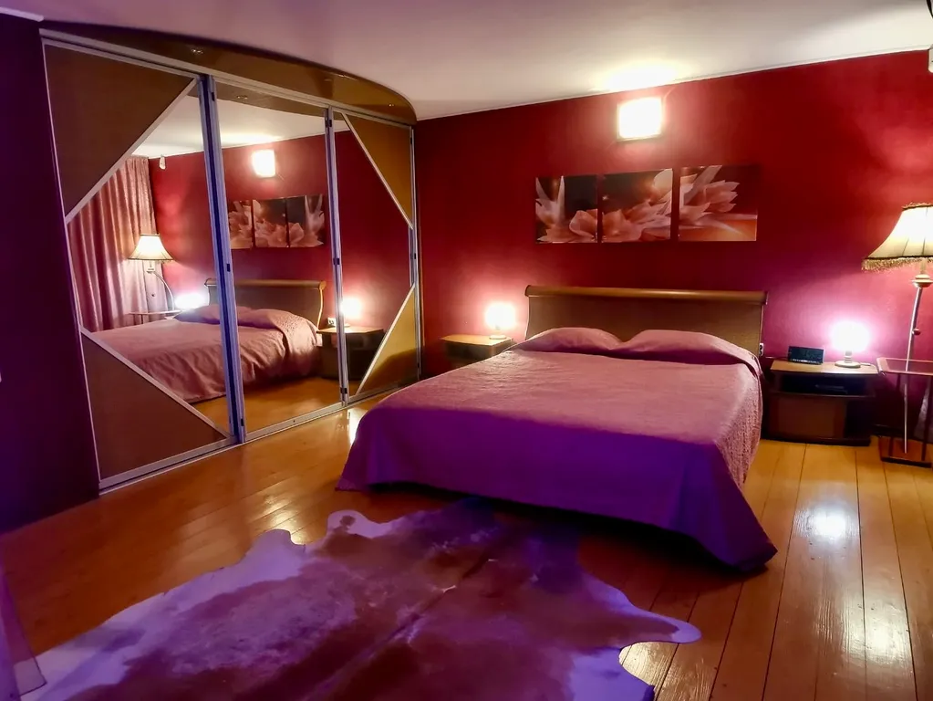 Двухуровневая квартира в центре города