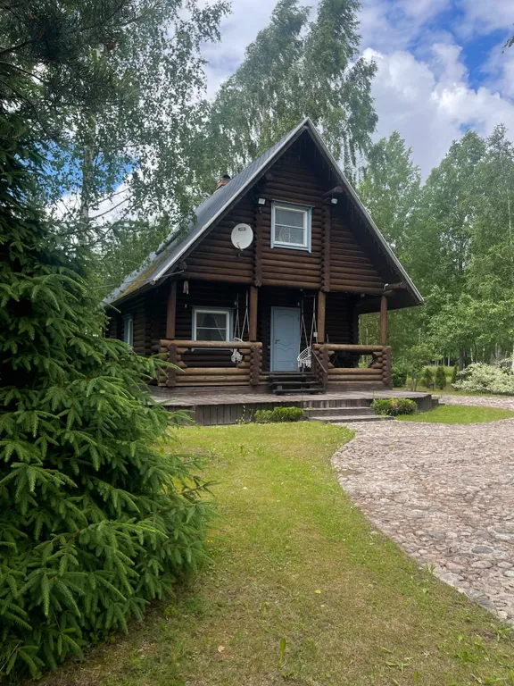 Дом у озера