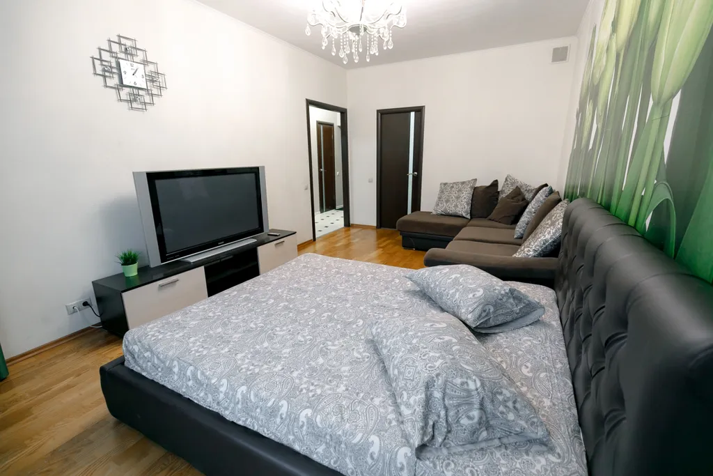 Однокомнатная квартира на северном выезде напротив ТЦ Обними