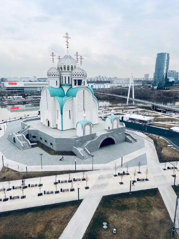 Однокомнатная квартира рядом с метро и красивом видом на набережную