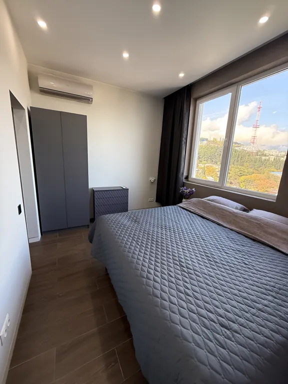 Дизайнерская квартира с потрясающем видом на море и горы