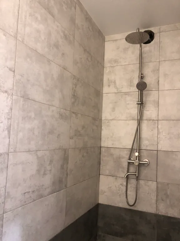 Квартира Просторная 3-комнатная квартира — Кущёвская