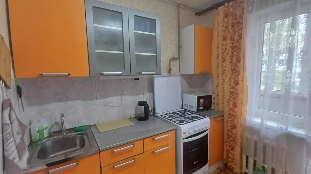 Уютная квартира — аренда посуточно в Псков