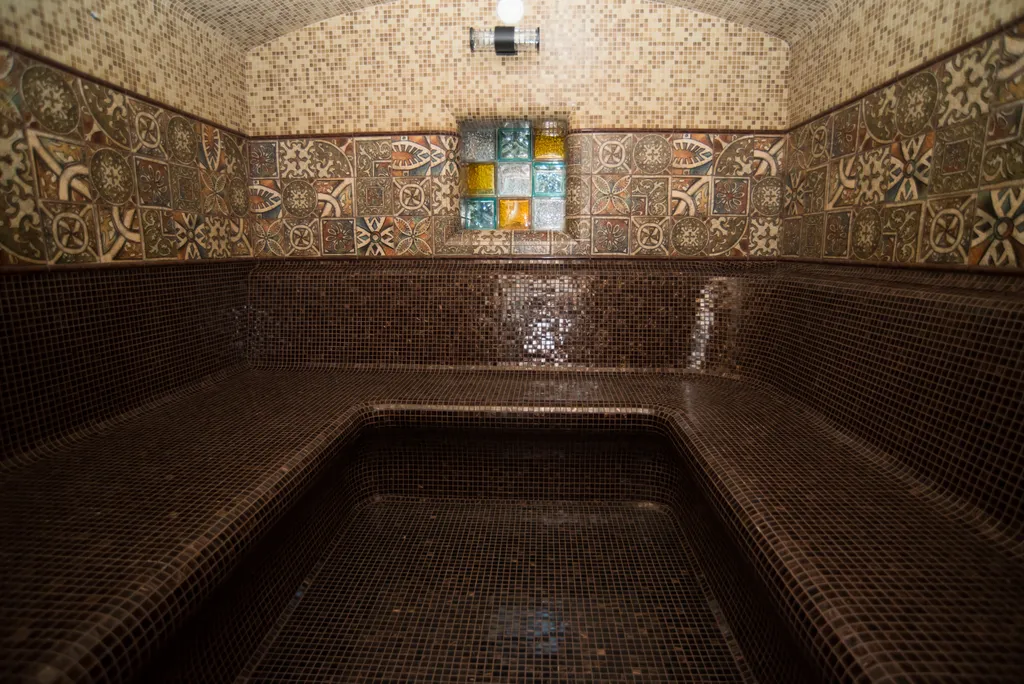 Вилла Астон