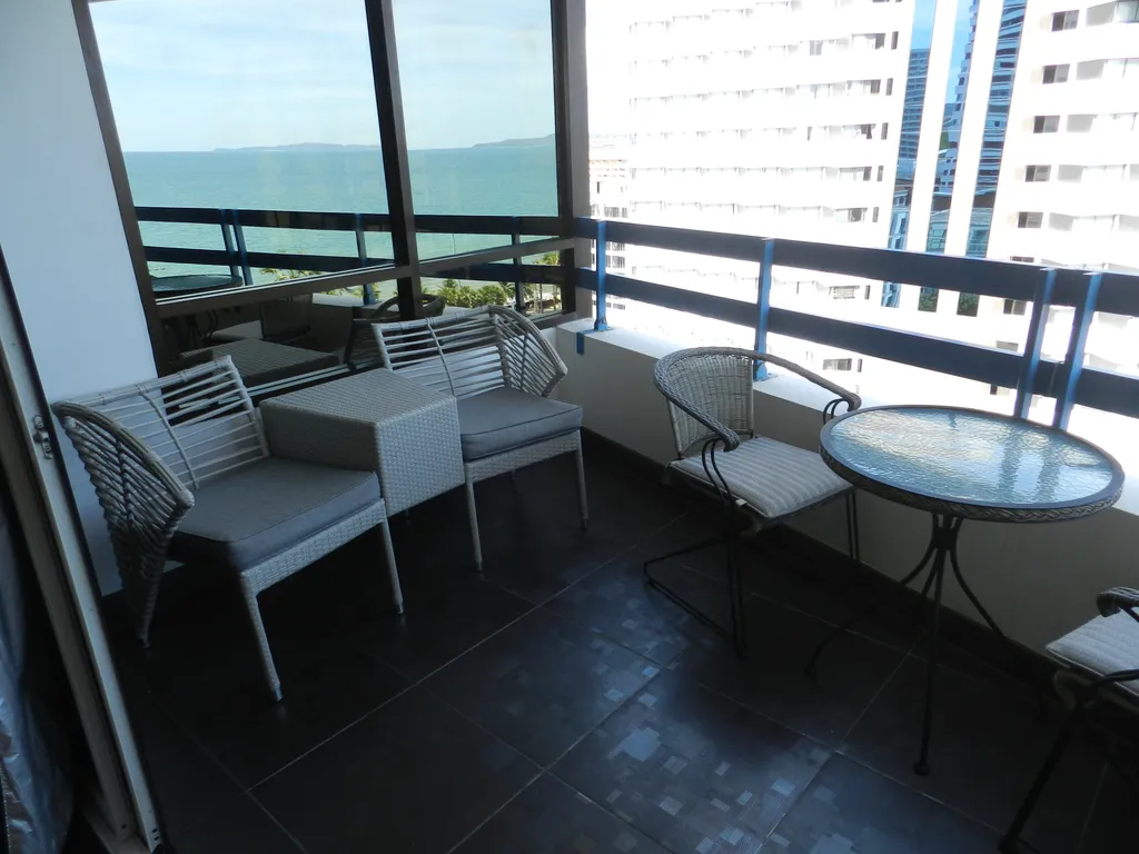 Апартаменты с видом на море