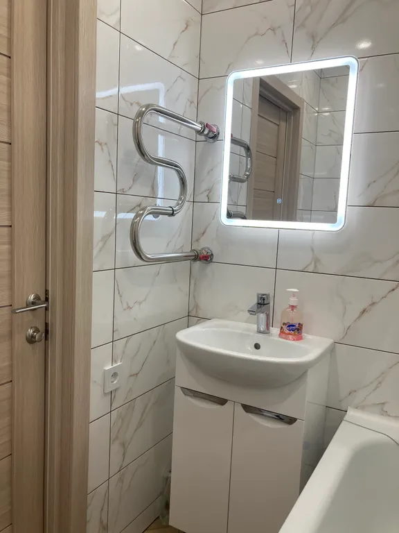 Уютная квартира в новом доме рядом с жд вокзалом