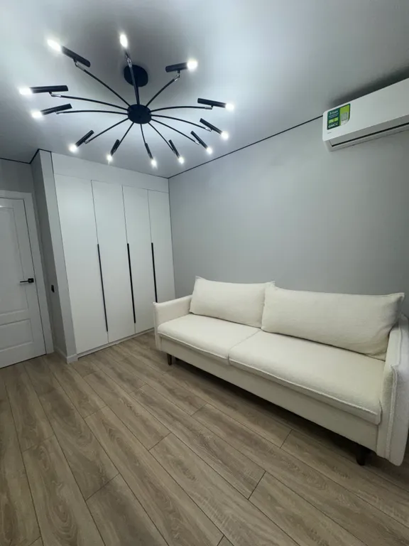 Квартира Квартира Три раздельные комнаты, новый ремонт — Москва