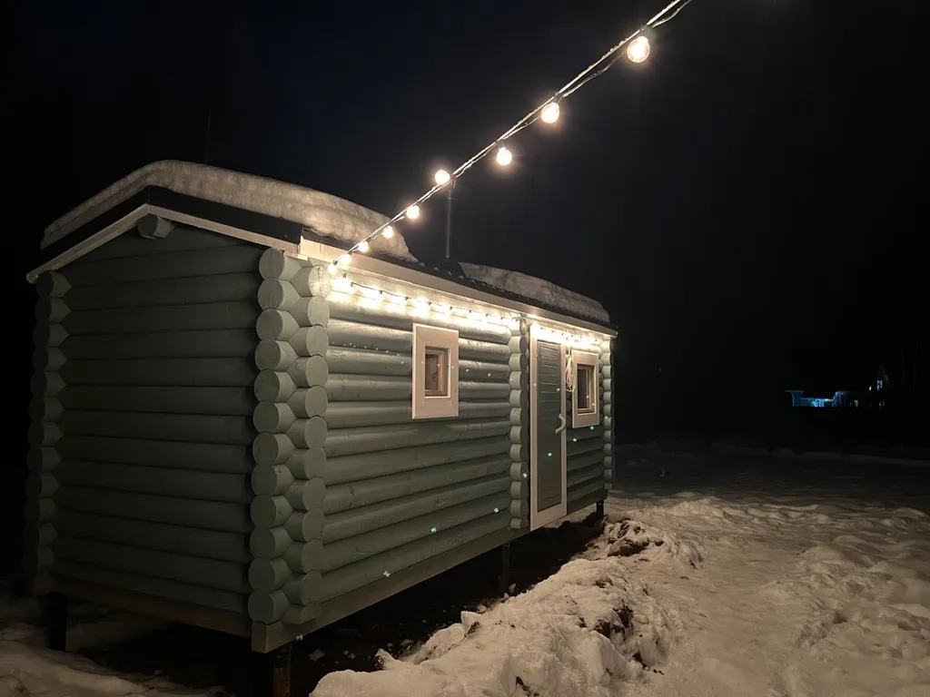 Коттедж Уютный бревенчатый домик — Истра