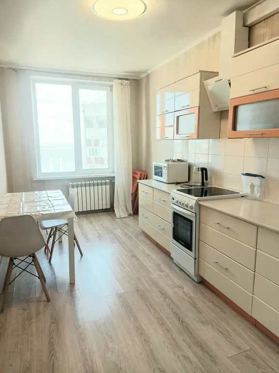 Квартира с видом на Волгу и город