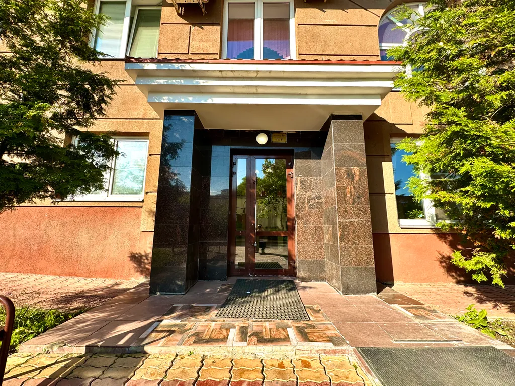 3-комнатная Квартира