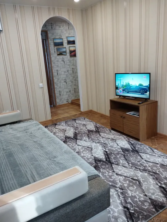 Уютная квартира в центре поселка