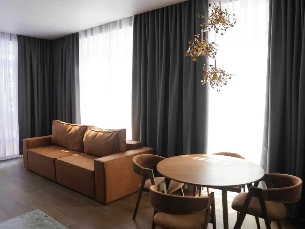 Шикарный дом с теплым бассейном и сауной