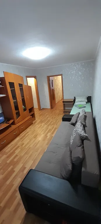 Квартира возле площади Праздничная