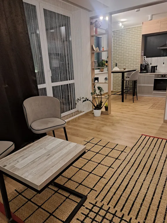 Квартира Шикарные апартаменты у метро в Минск-Мир — аренда посуточно в Минск