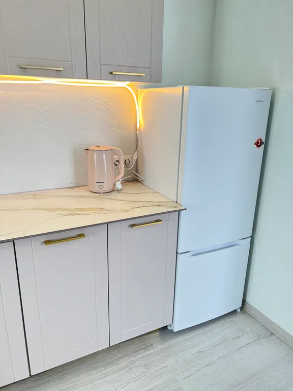 Новая двухкомнатная квартира с видом на море