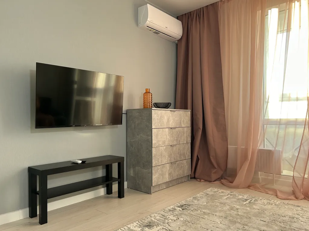 Новая квартира с прекрасным ремонтом в закрытом ЖК