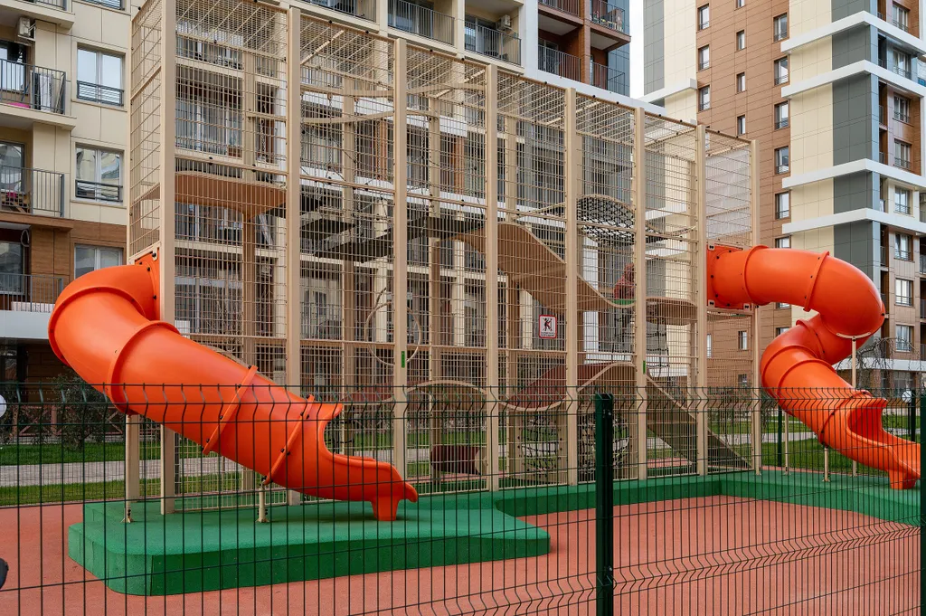 Студия у моря с бассейном на территории. Каравелла 112