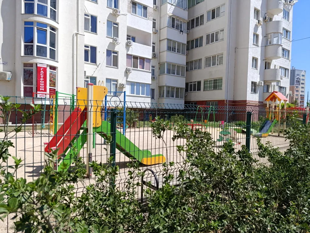 Большая и уютная квартира в 10 минутах от пляжа