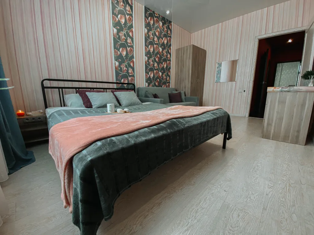 Двушка в центре с видом на Волгу