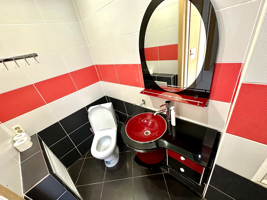 Пентхаус с дизайнерским исполнением в центре города