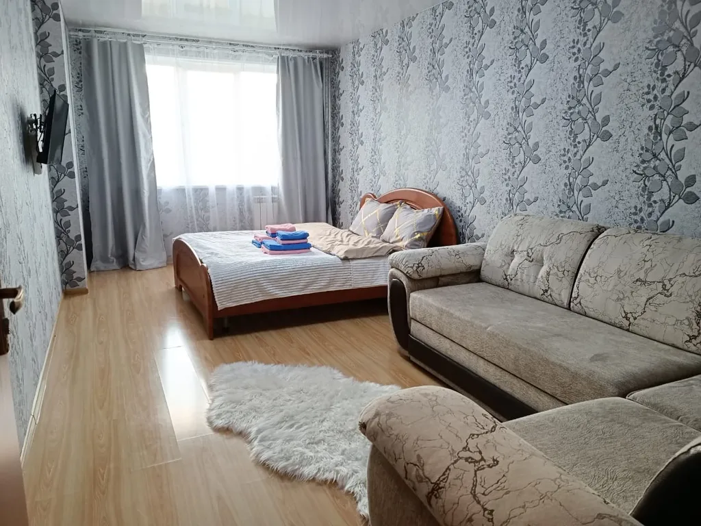 Светлая и теплая квартира — аренда посуточно в Уссурийск