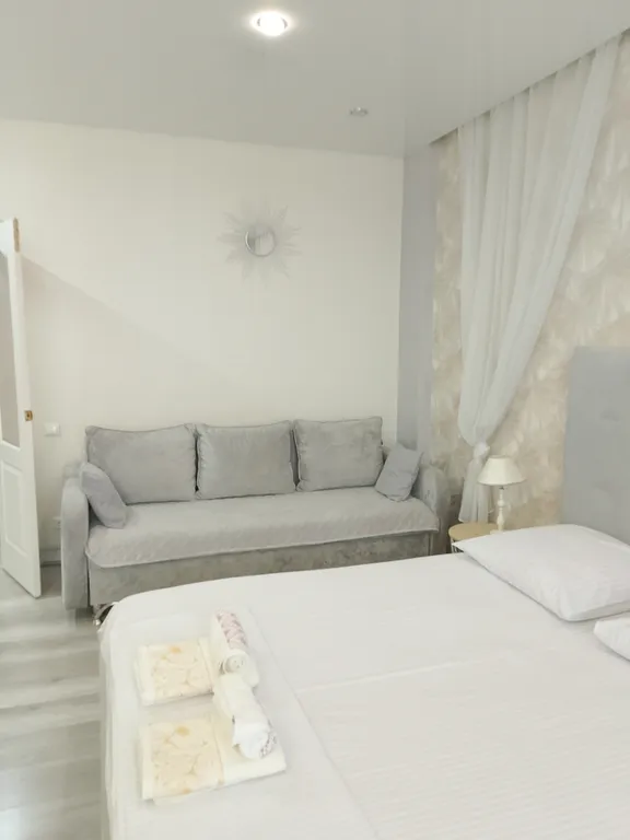 Квартира Уютная идеально чистая не прокуренная квартира напротив ТРЦ Планет — Красноярск