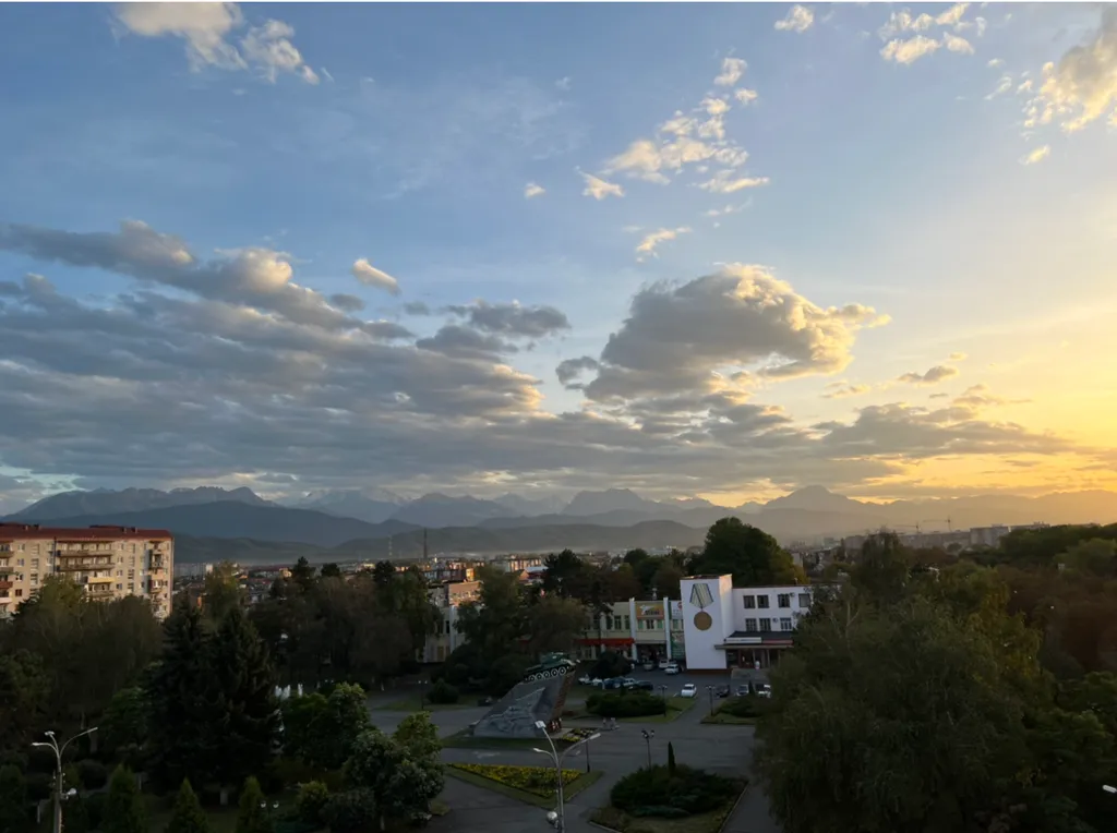 Квартира Апартаменты с видом на горы, вдоль набережной — Владикавказ