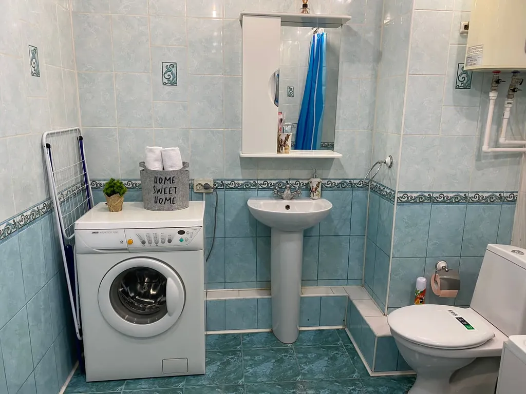 Квартира Квартира 1 комн в центре Взлетки — Красноярск