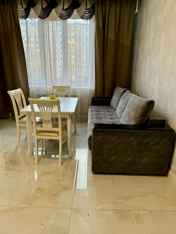 Светлая и уютная квартира с новым ремонтом в центре города