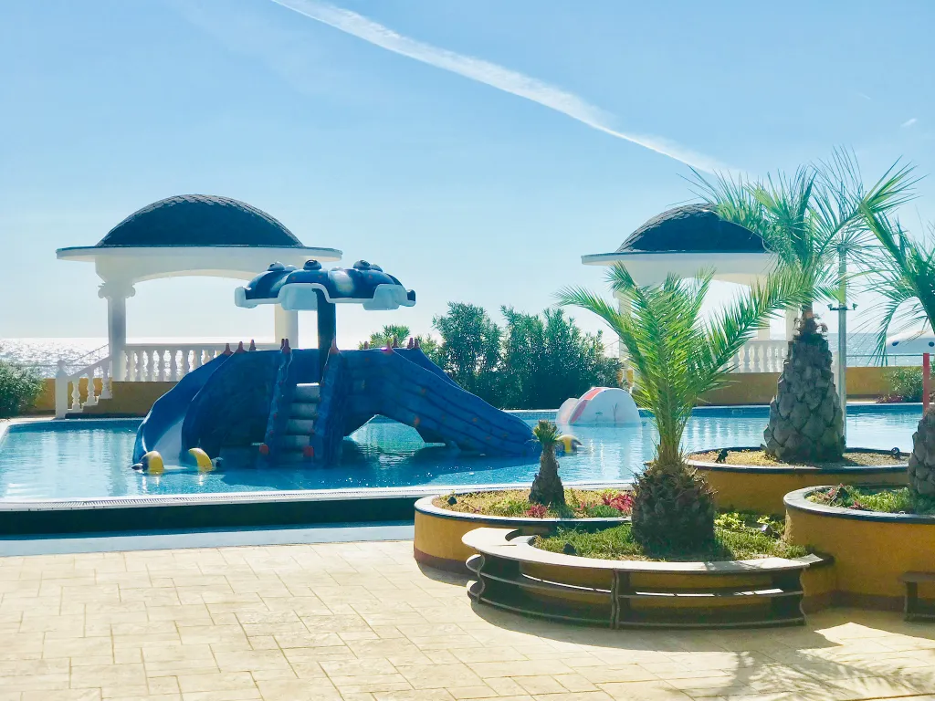 Семейный апартамент с большой террасой