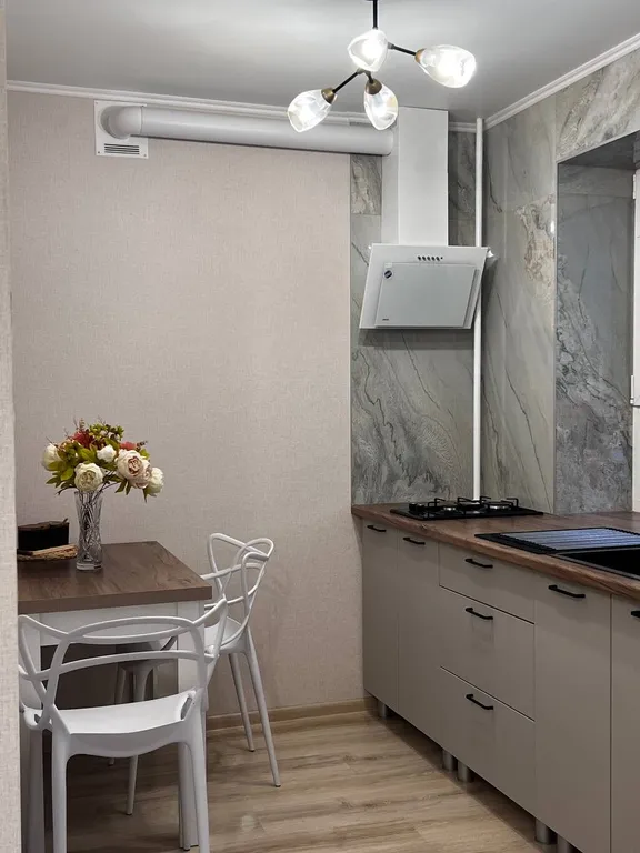 Современная студия в тихом районе, с отличным ремонтом