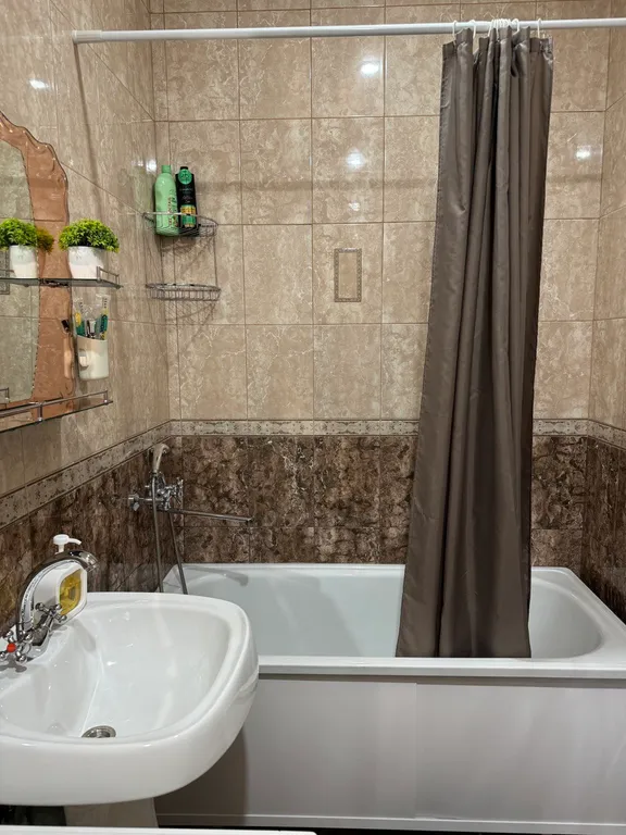 Просторная евродвушка с видом на гору